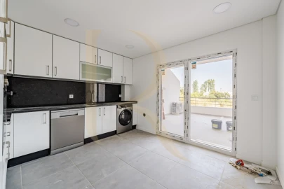 Apartamento T3 para Venda em Seixal, Arrentela e Aldeia de Paio Pires