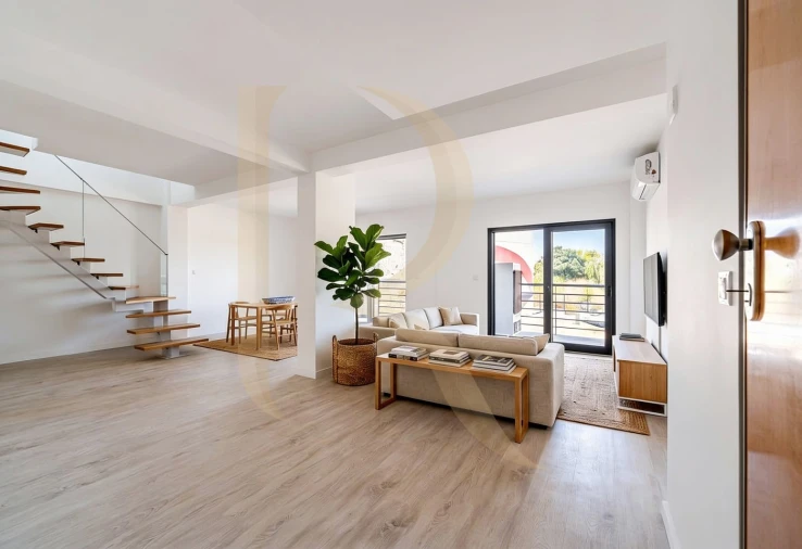 Apartamento T3 para Venda em Seixal, Arrentela e Aldeia de Paio Pires Foto 2