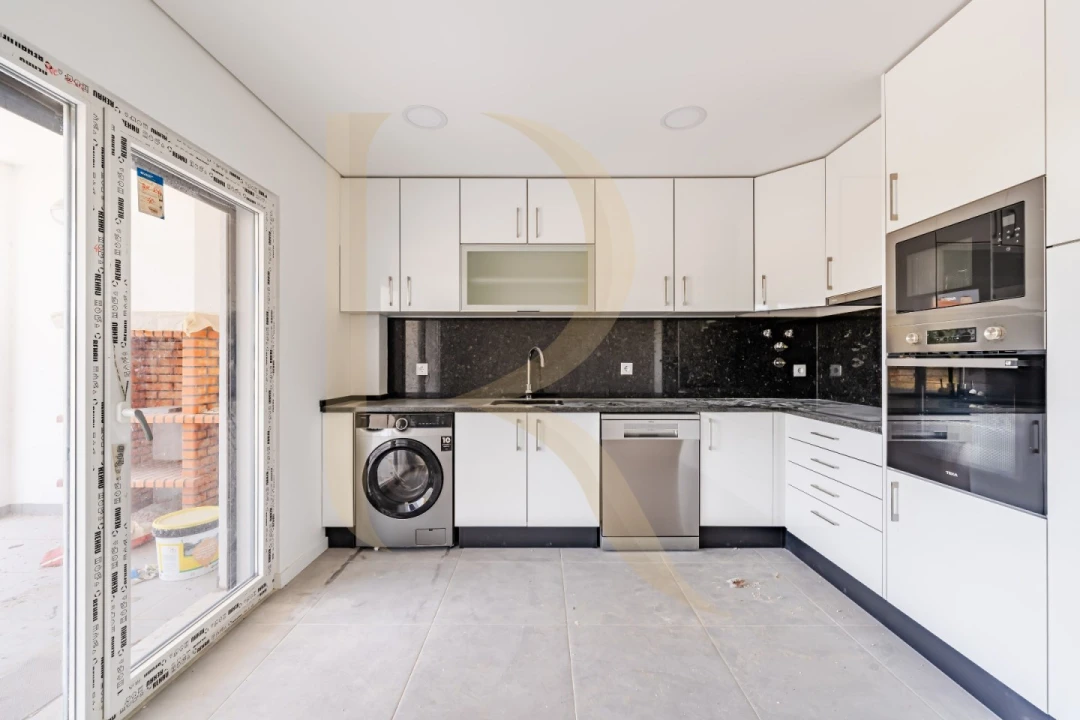 Apartamento T3 para Venda em Seixal, Arrentela e Aldeia de Paio Pires Foto 7