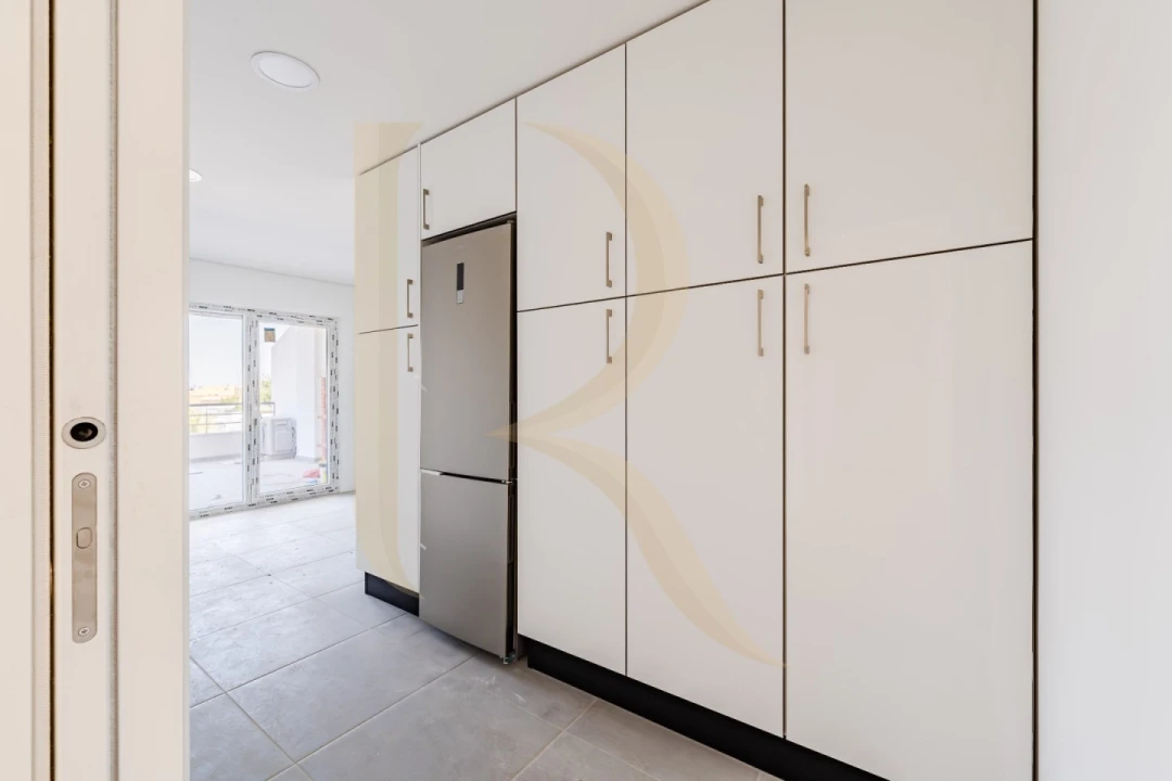 Apartamento T3 para Venda em Seixal, Arrentela e Aldeia de Paio Pires Foto 8
