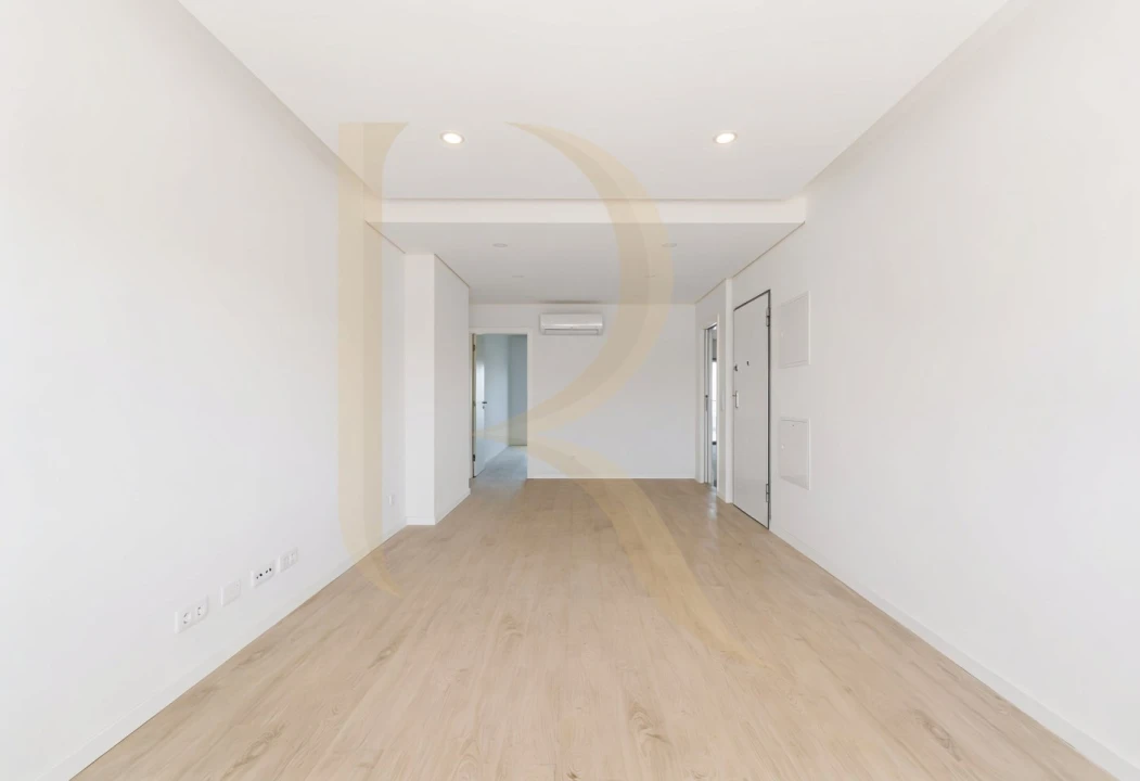 Apartamento T3 para Venda em Seixal, Arrentela e Aldeia de Paio Pires Foto 11