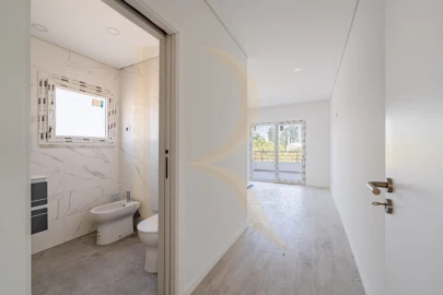 Apartamento T3 para Venda em Seixal, Arrentela e Aldeia de Paio Pires