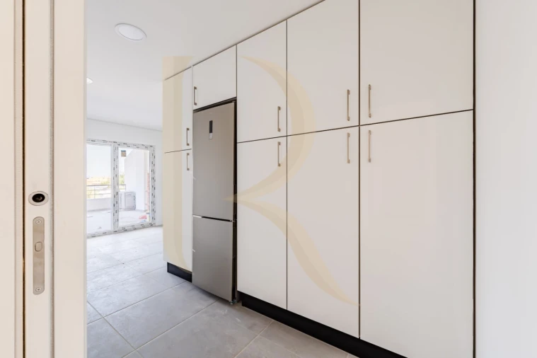 Apartamento T3 para Venda em Seixal, Arrentela e Aldeia de Paio Pires Foto 8