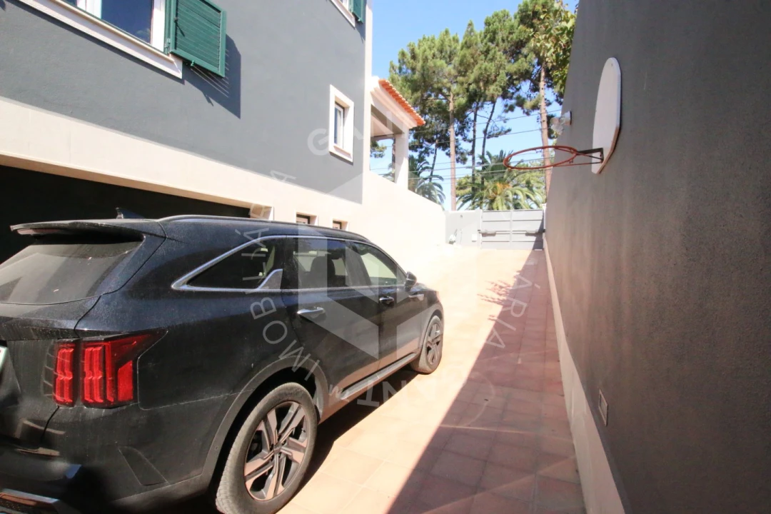 Moradia T5 para Venda em Amora Foto 65