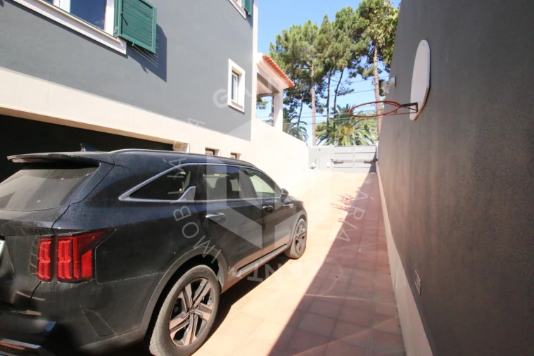 Moradia T5 para Venda em Amora Foto 65