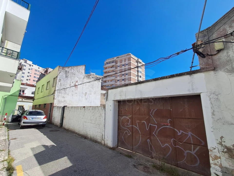 Terreno para Venda em Nossa Senhora do Pópulo, Coto e São Gregório Foto 1
