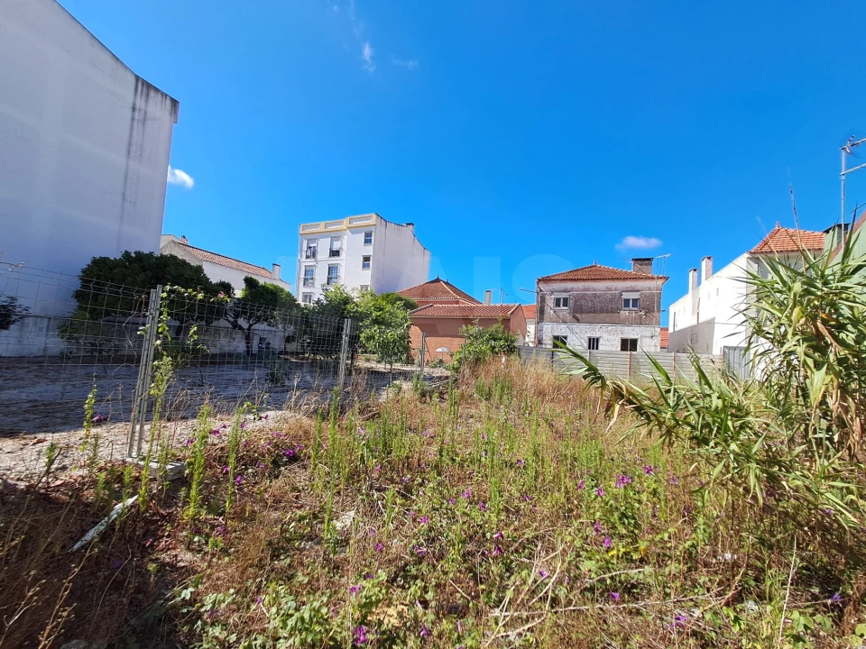 Terreno para Venda em Caldas da Rainha - Santo Onofre e Serra do Bouro Foto 3