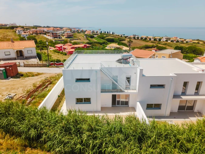 Moradia T3 para Venda em Lourinhã e Atalaia Foto 4