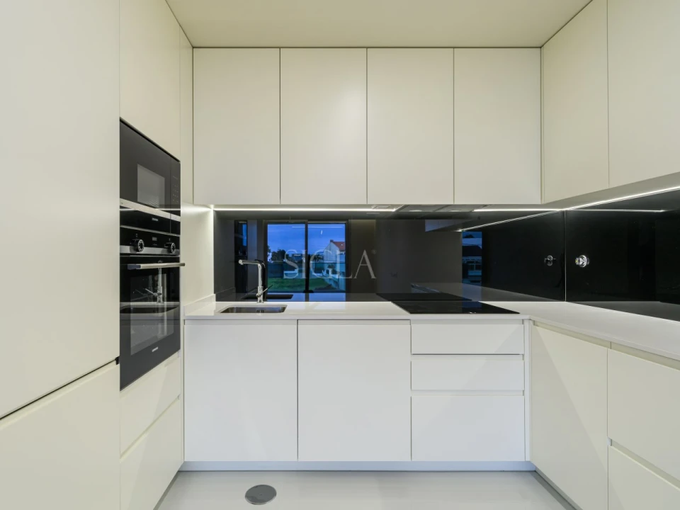 Apartamento T1 para Venda em Madalena Foto 11