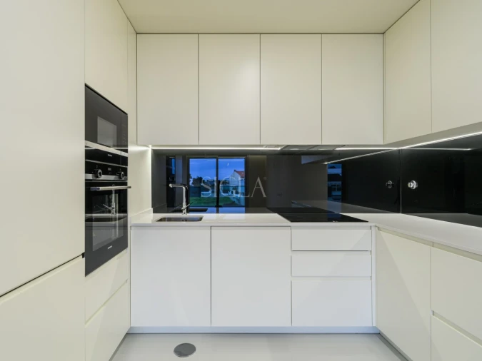 Apartamento T1 para Venda em Madalena Foto 11