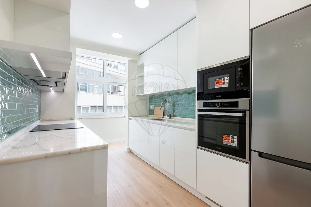 Apartamento T3 para Venda em Lumiar Foto 9