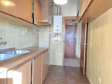 Apartamento T1 para Venda em Beato