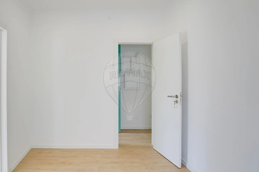 Apartamento T2 para Venda em Encosta do Sol Foto 23