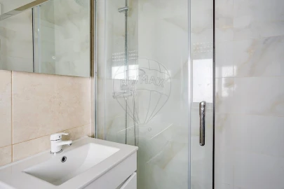 Apartamento T2 para Venda em Encosta do Sol