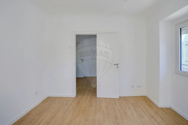 Apartamento T2 para Venda em Encosta do Sol Foto 21