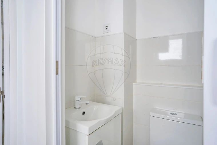 Apartamento T2 para Venda em Encosta do Sol Foto 2