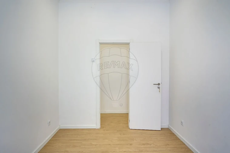 Apartamento T2 para Venda em Encosta do Sol Foto 11