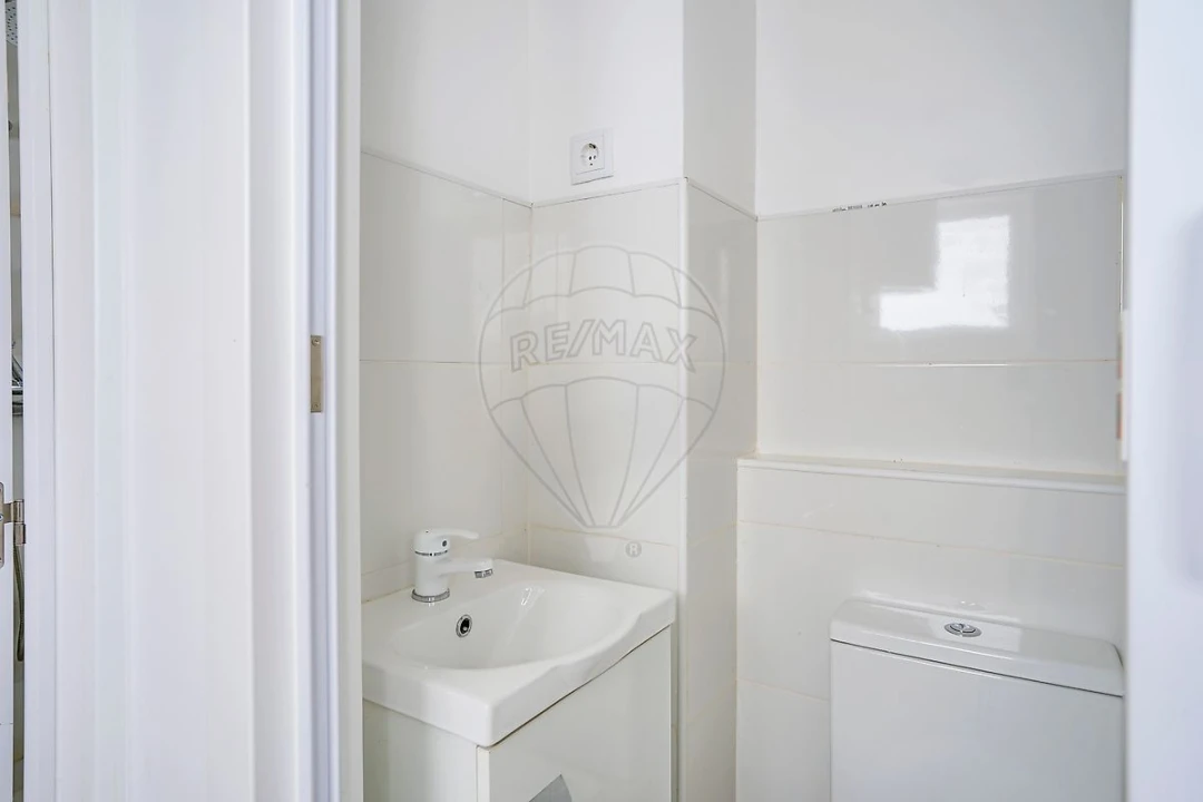 Apartamento T2 para Venda em Encosta do Sol Foto 2