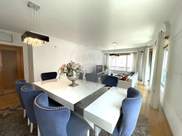 Apartamento T3 para Venda em Lumiar