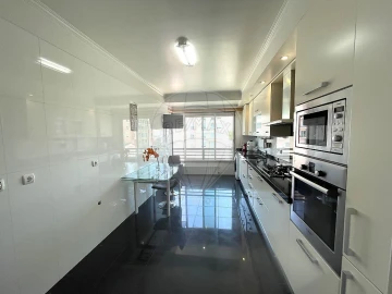 Apartamento T3 para Venda em Lumiar