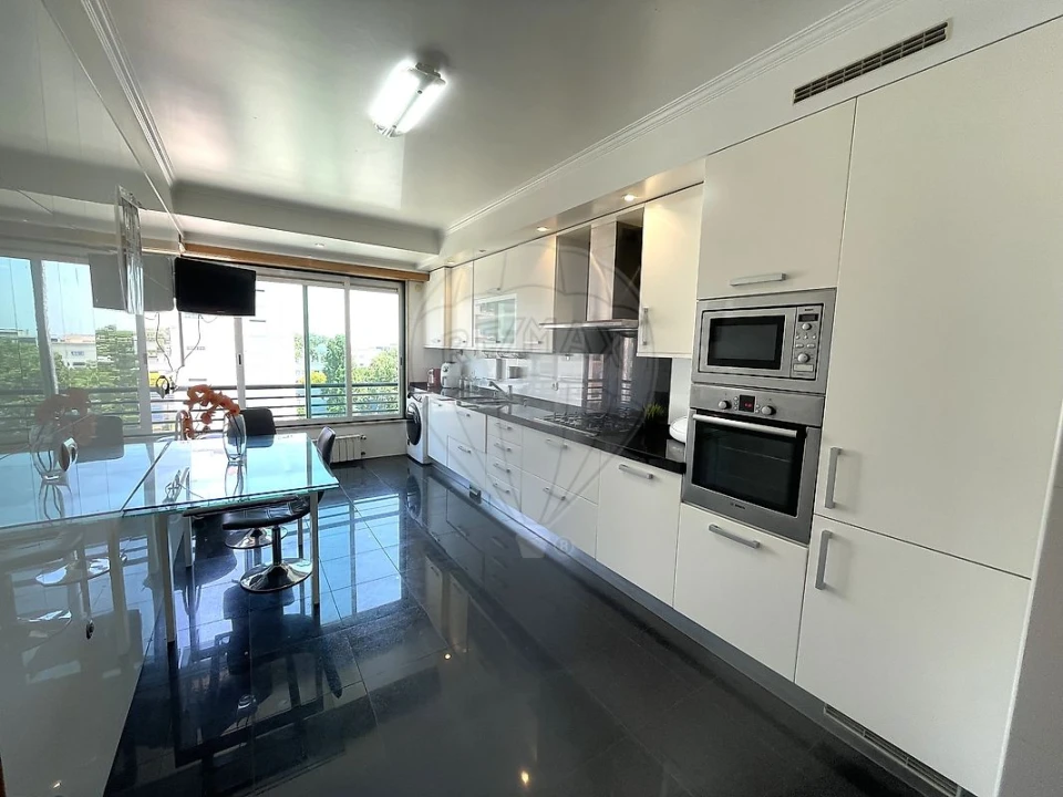 Apartamento T3 para Venda em Lumiar Foto 12