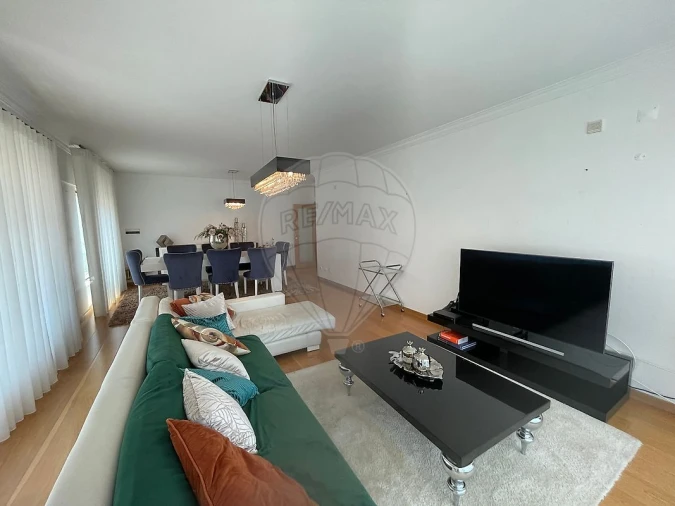 Apartamento T3 para Venda em Lumiar Foto 5