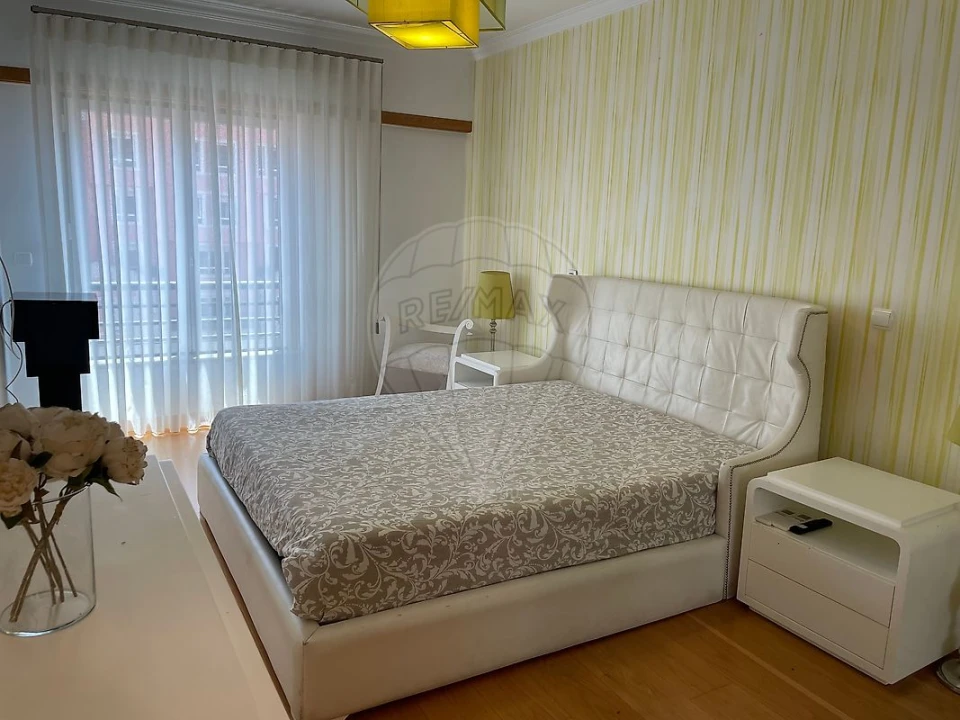 Apartamento T3 para Venda em Lumiar Foto 14