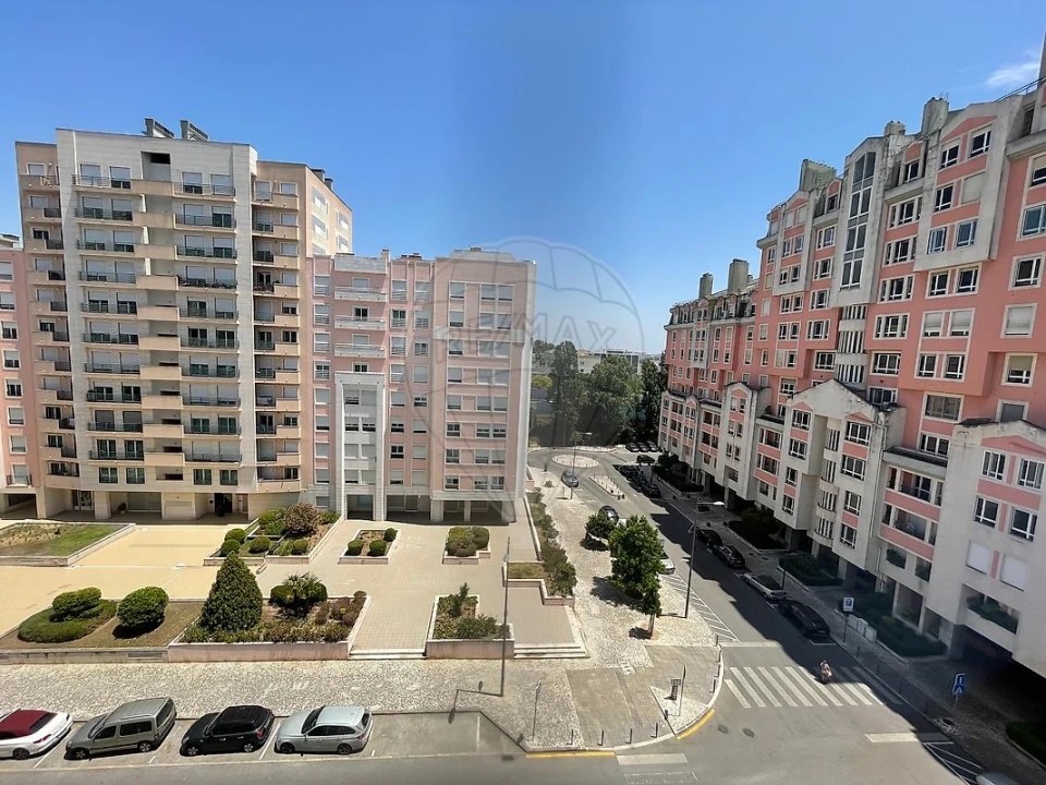 Apartamento T3 para Venda em Lumiar Foto 25