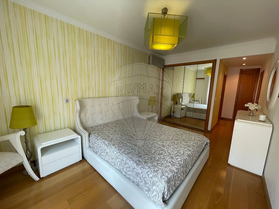 Apartamento T3 para Venda em Lumiar Foto 16