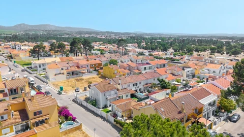Moradia T3 para Venda em Azeitão (São Lourenço e São Simão)