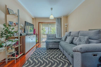 Apartamento T2 para Venda em Santa Marinha e São Pedro da Afurada