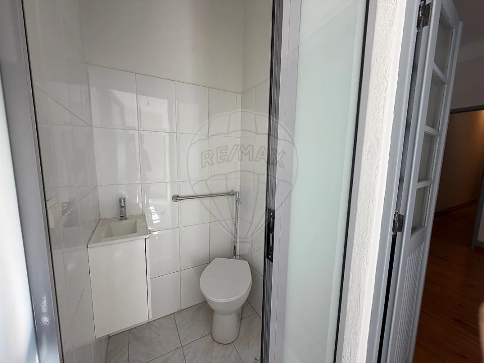 Apartamento T3 para Arrendamento em Mafamude e Vilar do Paraíso Foto 19
