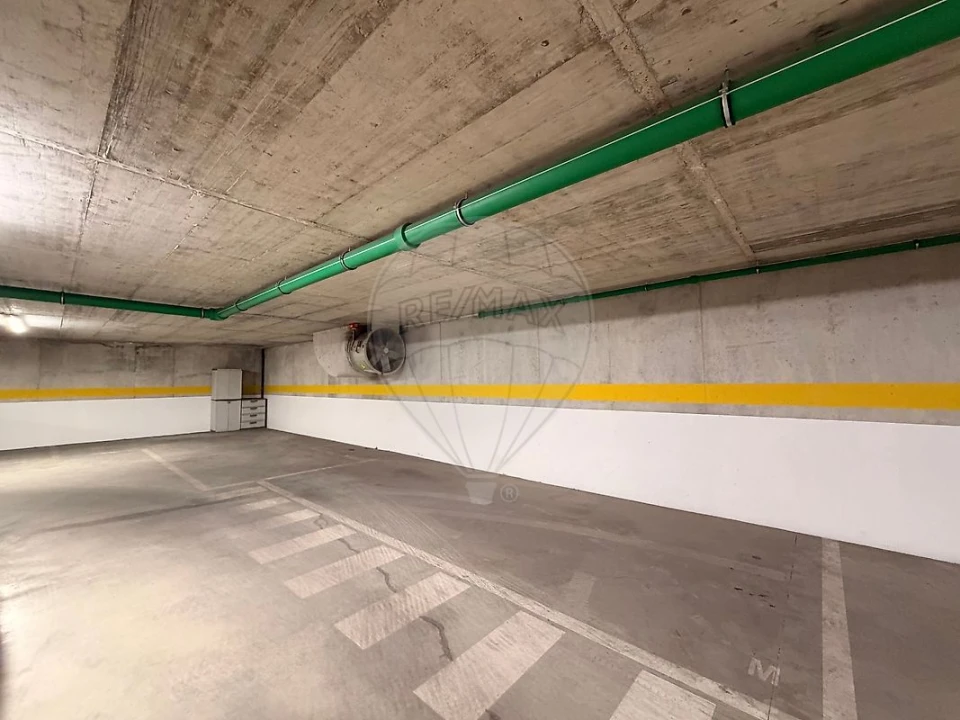 Apartamento T1 para Arrendamento em Oliveira do Douro Foto 19