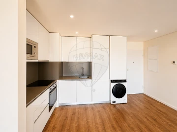 Apartamento T1 para Arrendamento em Oliveira do Douro
