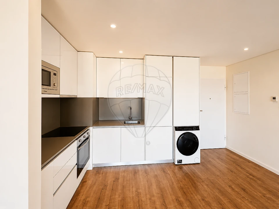Apartamento T1 para Arrendamento em Oliveira do Douro Foto 12