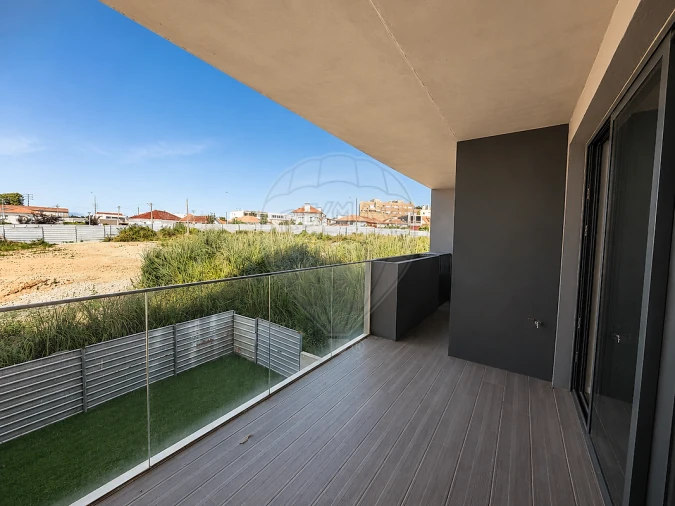 Apartamento T1 para Arrendamento em Oliveira do Douro Foto 10