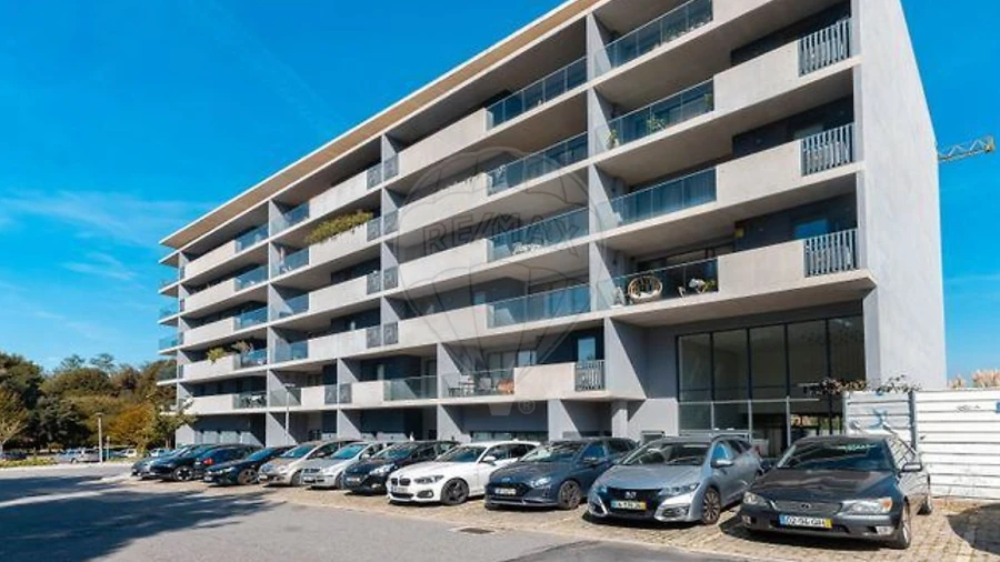 Apartamento T1 para Arrendamento em Oliveira do Douro