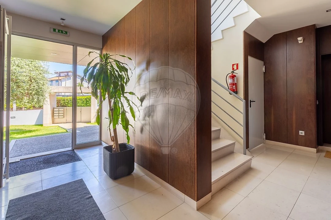 Apartamento T3 para Venda em Canidelo Foto 2