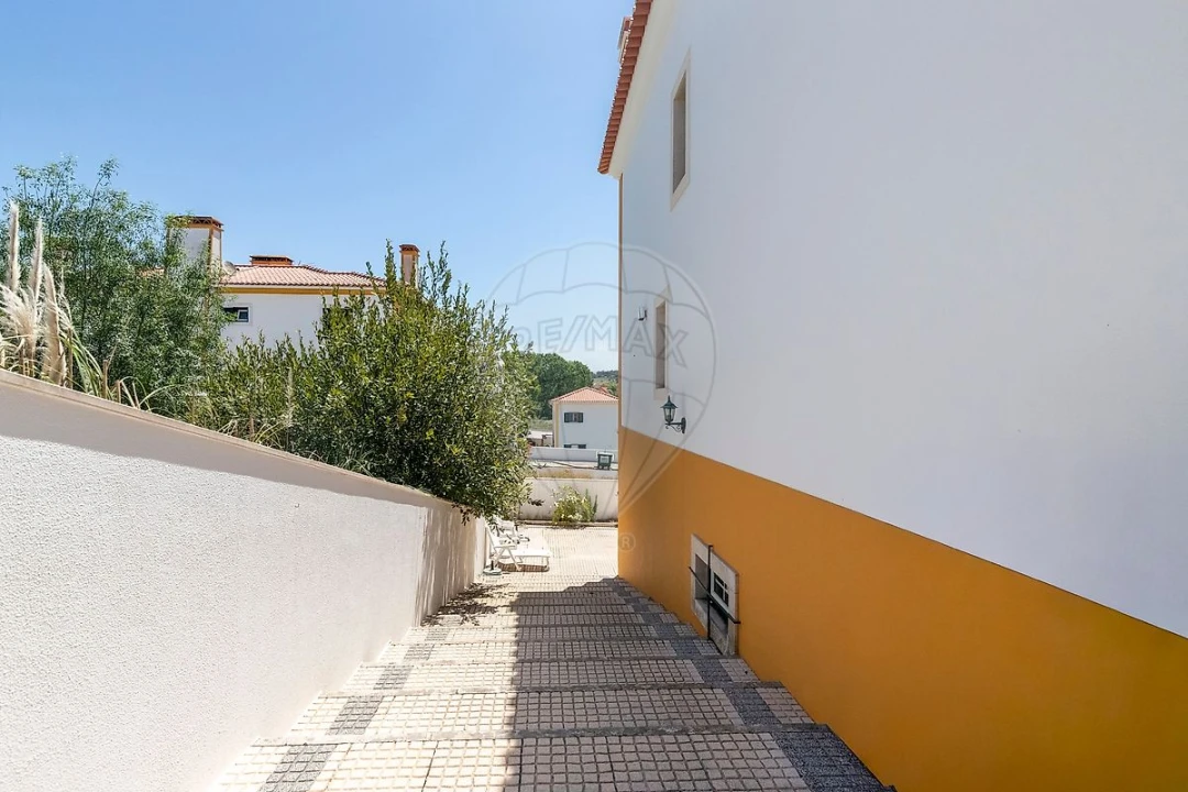 Moradia T3 para Venda em Enxara do Bispo, Gradil e Vila Franca do Rosário Foto 33