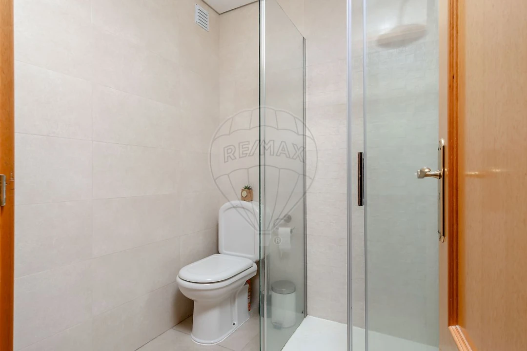 Apartamento T3 para Venda em Quinta do Anjo Foto 1