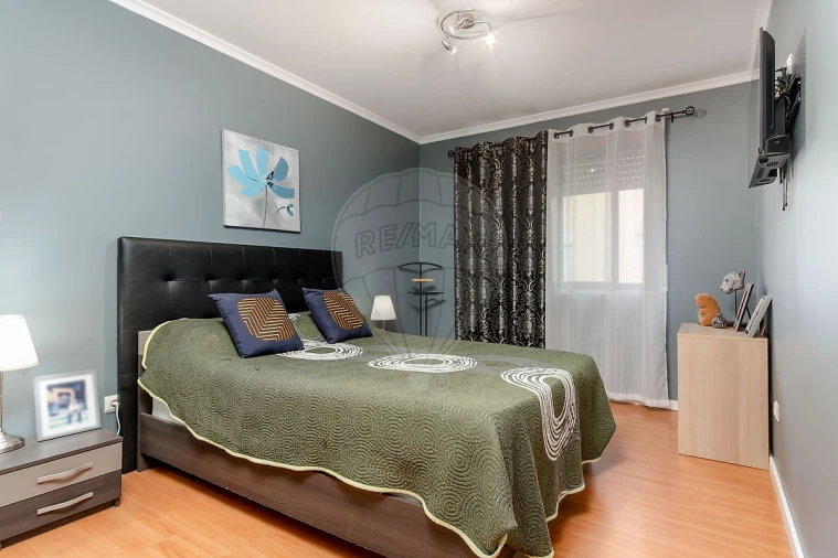Apartamento T3 para Venda em Quinta do Anjo Foto 5