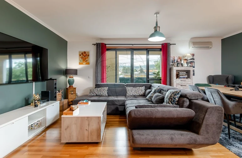 Apartamento T3 para Venda em Quinta do Anjo Foto 25