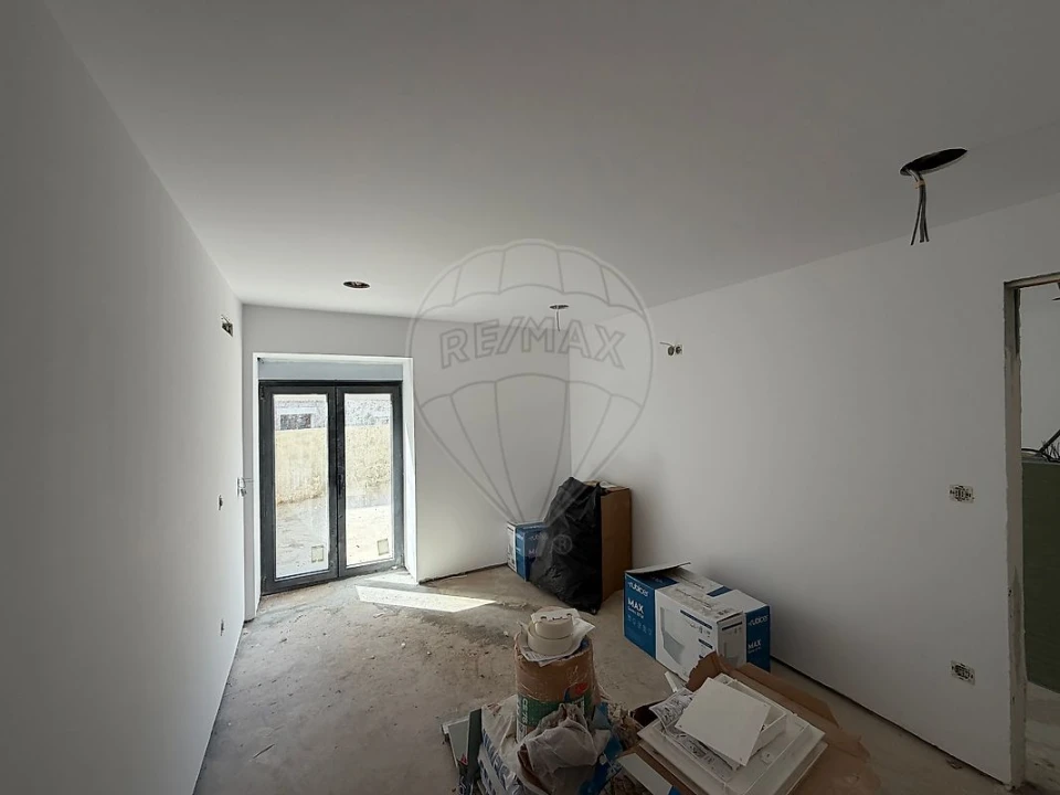 Apartamento T1 para Venda em Cortegaça Foto 9