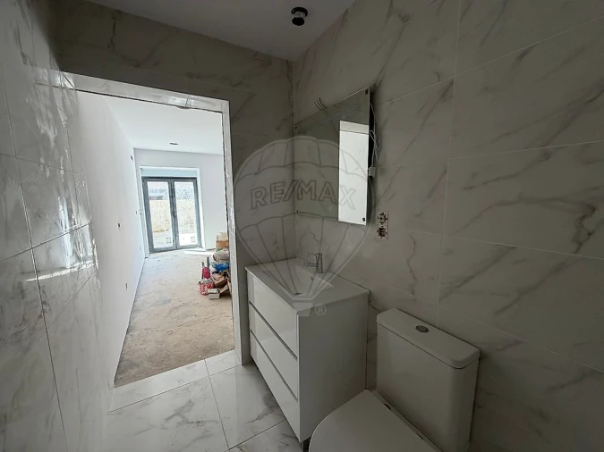 Apartamento T1 para Venda em Cortegaça Foto 5