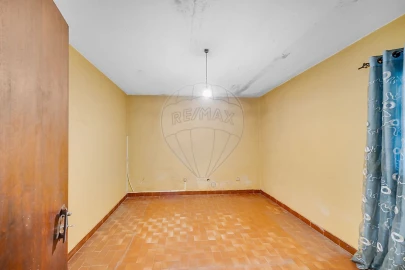 Moradia T3 para Venda em Sangalhos