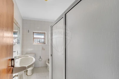 Moradia T3 para Venda em Sangalhos