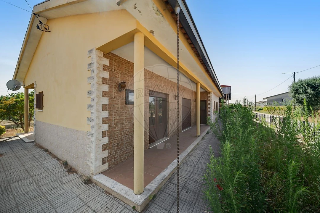 Moradia T3 para Venda em Sangalhos Foto 6