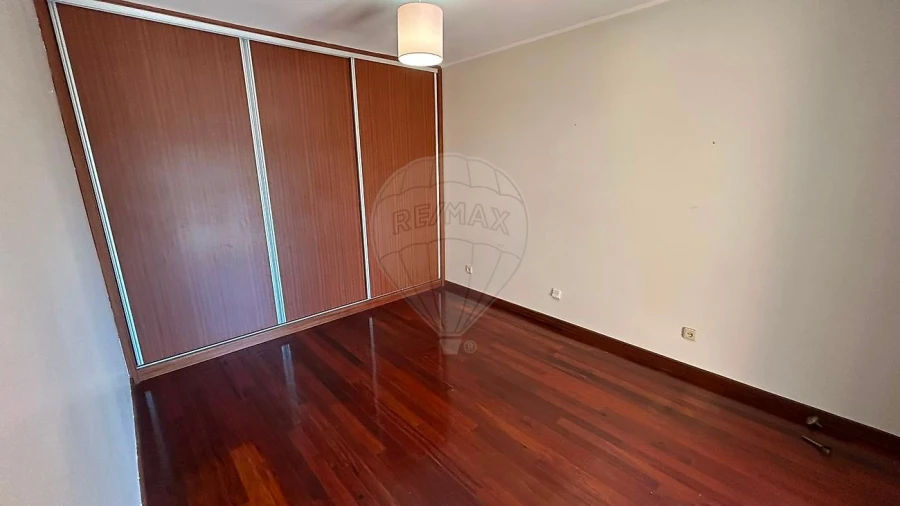 Moradia T4 para Arrendamento em Gafanha da Nazaré Foto 7