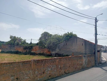 Moradia T2 para Venda em Trofa, Segadães e Lamas do Vouga