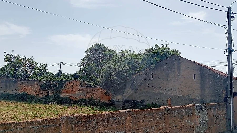 Moradia T2 para Venda em Trofa, Segadães e Lamas do Vouga